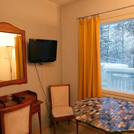 Hotel Urkin Piilopirtti Pinsio Værelse billede