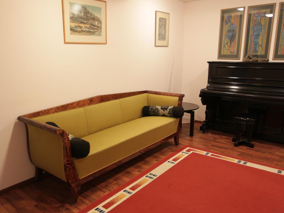 Urkin Piilopirtti Pinsio